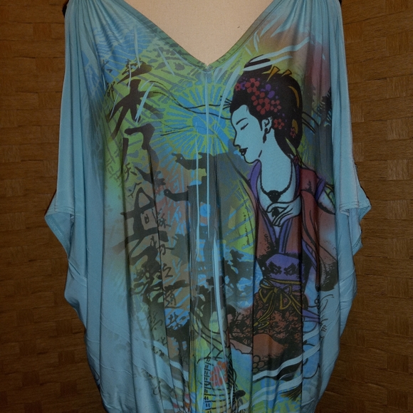 de more Tops - de more japanese portrait blouse.
